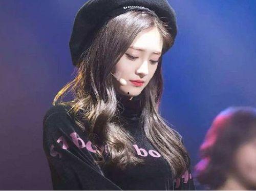 吃瓜娱乐圈周洁琼是谁的孩子,揭秘娱乐圈明星周洁琼的神秘孩子身份